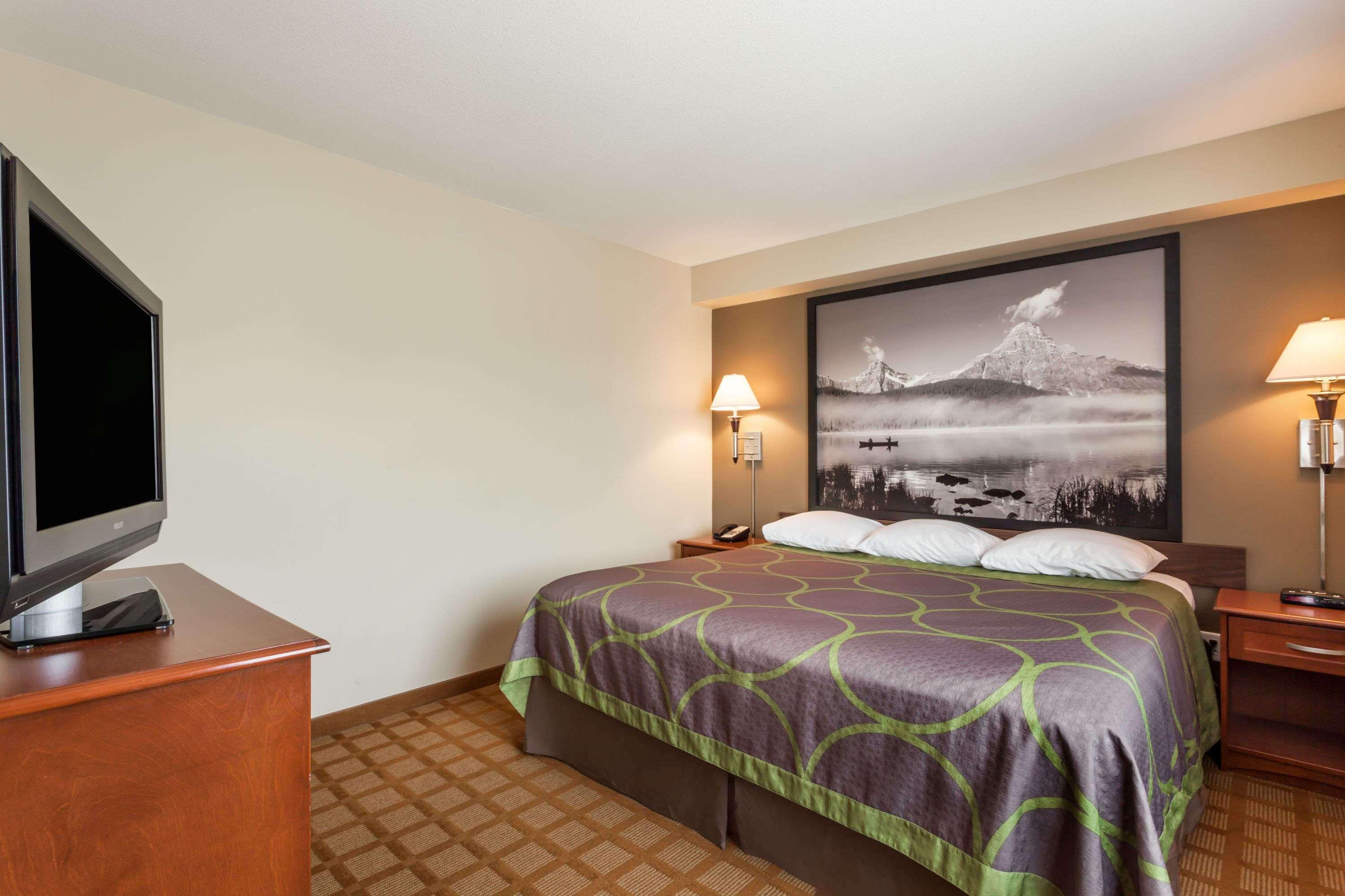 Super 8 By Wyndham Abbotsford Bc Hotel Exterior foto