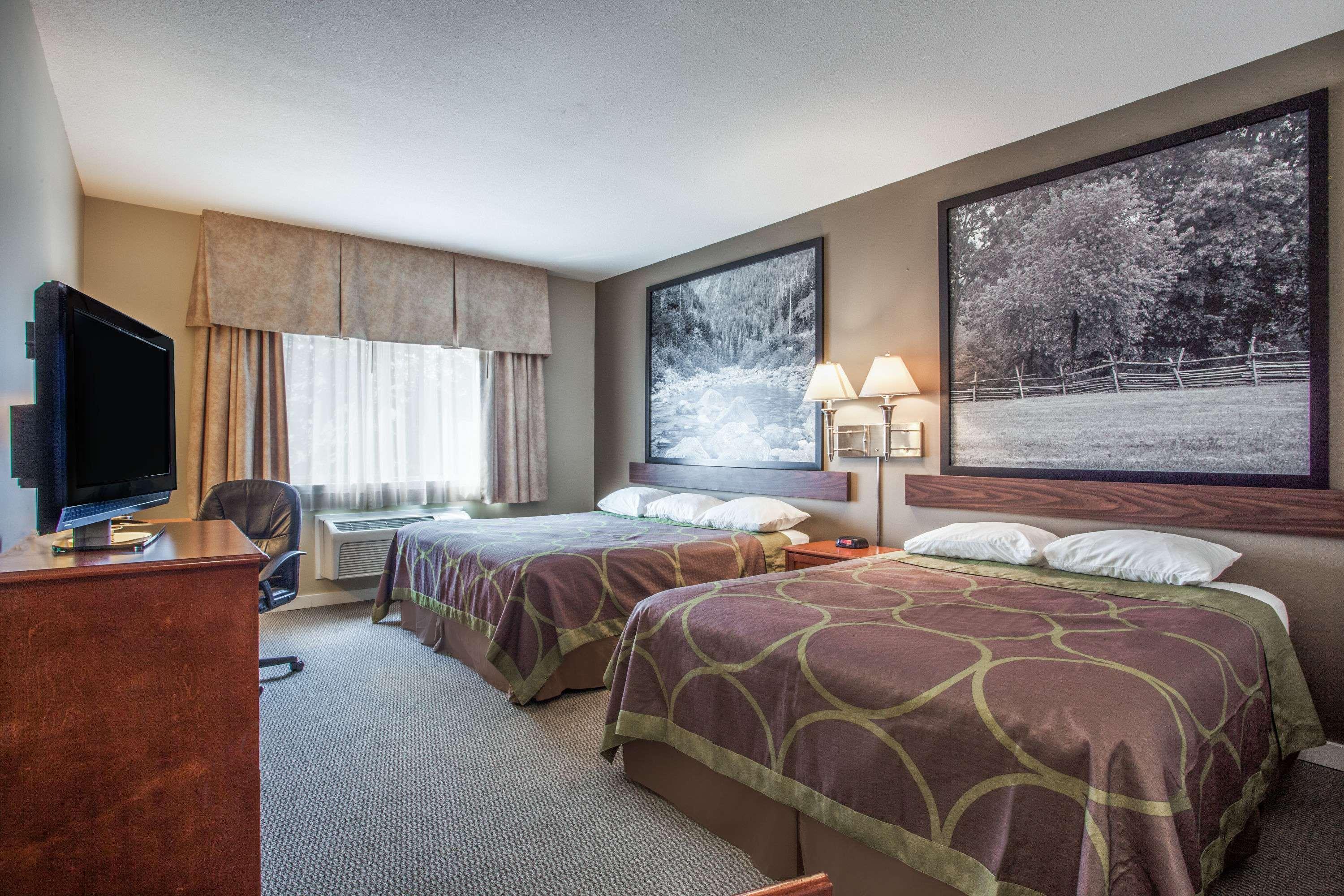 Super 8 By Wyndham Abbotsford Bc Hotel Exterior foto